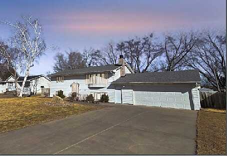 Irondale, SAINT PAUL, MN 55112