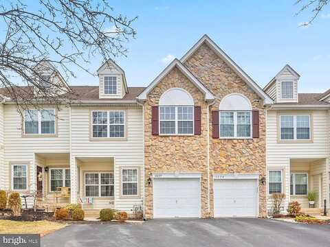 Old Oak, DOYLESTOWN, PA 18902
