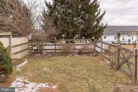 Hoch, BLANDON, PA 19510