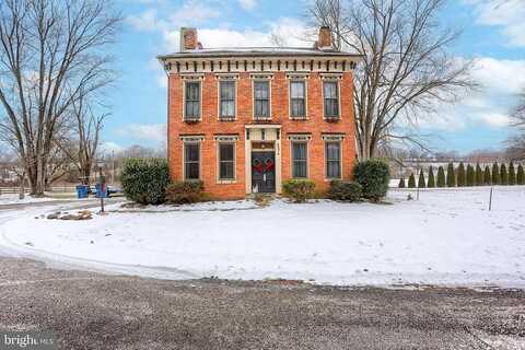 Russell, SEVEN VALLEYS, PA 17360