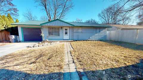 Juniper, OROVILLE, WA 98844