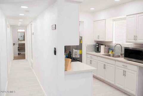 11Th, PHOENIX, AZ 85014
