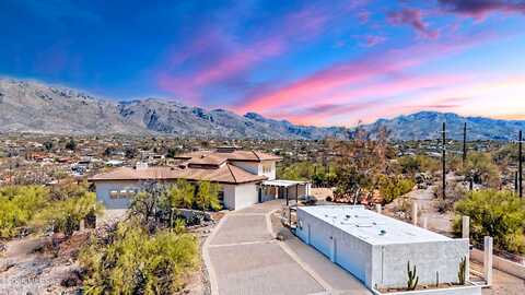 Avenida De Montezuma, TUCSON, AZ 85749
