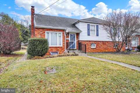 Gay, DALLASTOWN, PA 17313