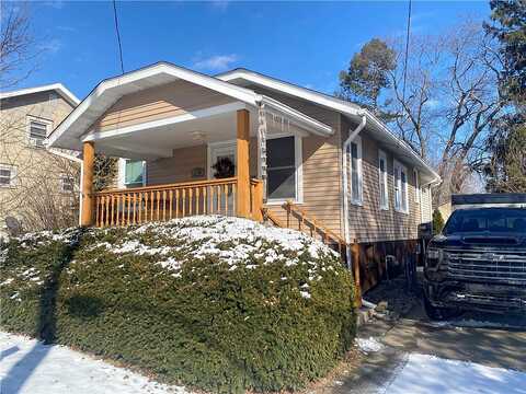 18Th, BEAVER FALLS, PA 15010
