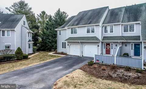 Jonathan, KENNETT SQUARE, PA 19348