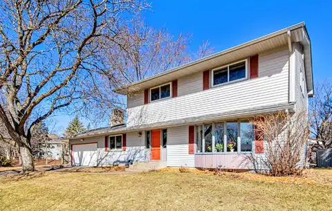 Maple Lane, SAINT PAUL, MN 55113