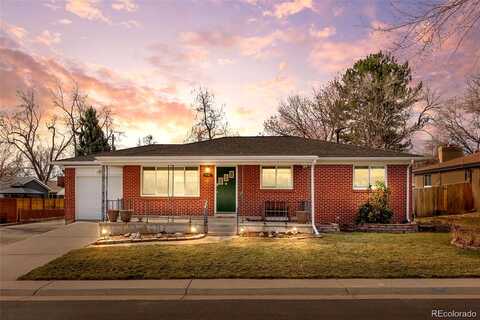 Saratoga, ENGLEWOOD, CO 80110