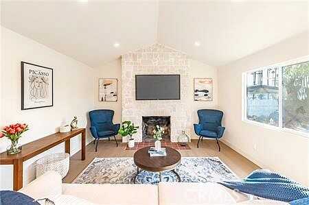 Farnsworth, LOS ANGELES, CA 90032