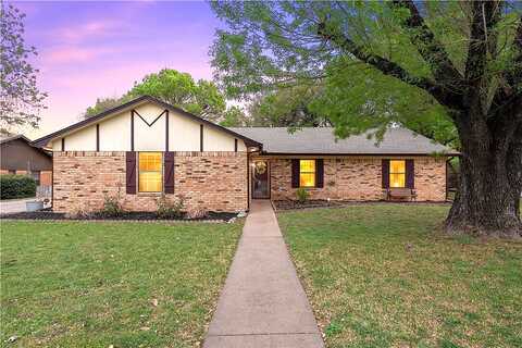 Cedarwood, HEWITT, TX 76643
