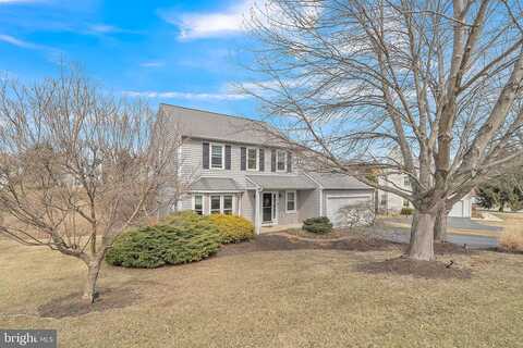 Laurel Moors, EXTON, PA 19341