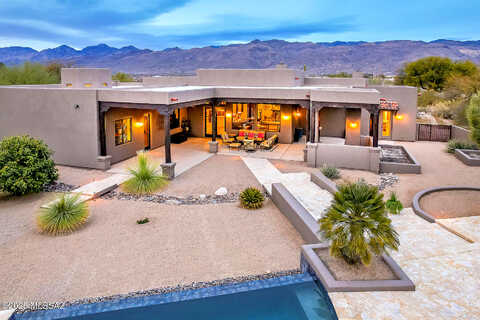 Adelle, TUCSON, AZ 85749