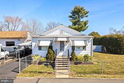 Wallace, BENSALEM, PA 19020