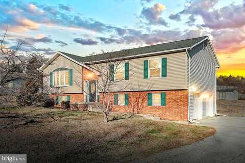 Paules, RED LION, PA 17356