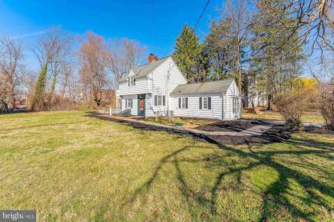 Meadowbrook, WAYNE, PA 19087
