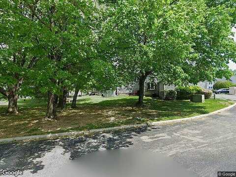 Maple, CONSHOHOCKEN, PA 19428