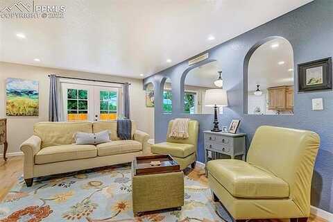 Drakestone, COLORADO SPRINGS, CO 80909