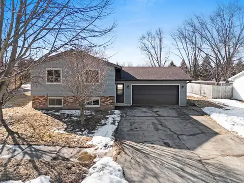 Hillock, APPLETON, WI 54914