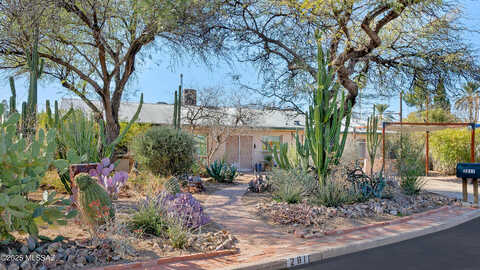 Lisbon, TUCSON, AZ 85716