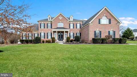 Manion, DOYLESTOWN, PA 18902