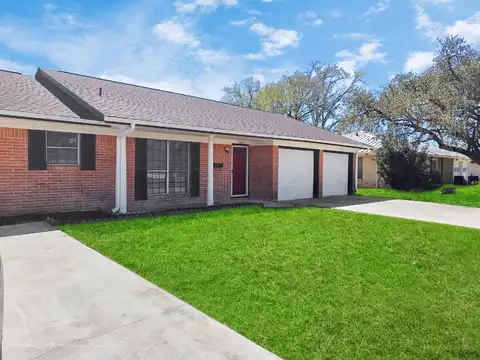 Airline, VICTORIA, TX 77901
