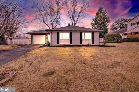 Cedarwood, READING, PA 19610