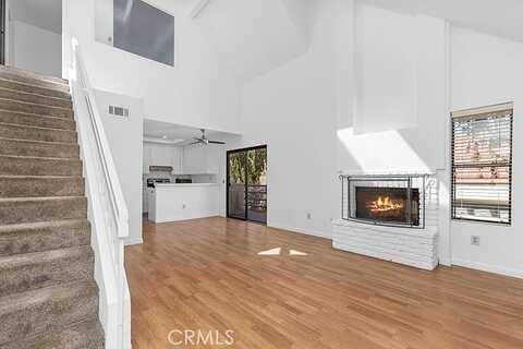 Pearl, LAGUNA NIGUEL, CA 92677