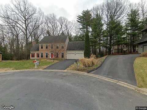 Oak Leaf, STATE COLLEGE, PA 16803