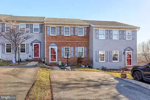 Woodmont, YORK, PA 17404