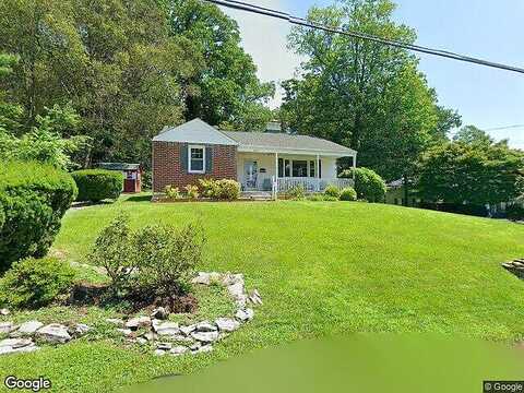 Edgecomb, GLENSIDE, PA 19038