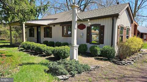 Elm, QUAKERTOWN, PA 18951