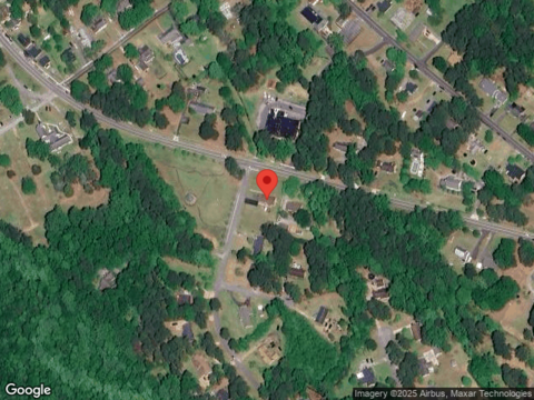 Main, COURTLAND, VA 23837