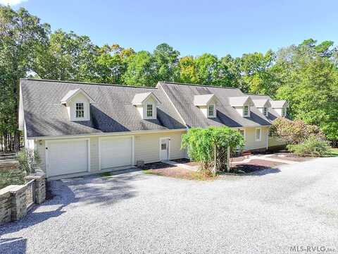Oak, CLARKSVILLE, VA 23927