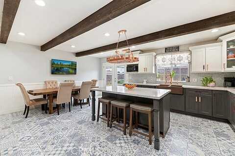 Sherman, MORENO VALLEY, CA 92553