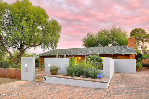 Drachman, TUCSON, AZ 85719