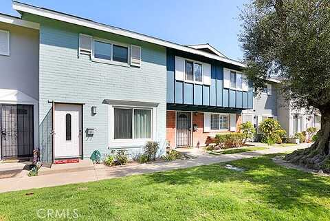 Kingswood, HUNTINGTON BEACH, CA 92646