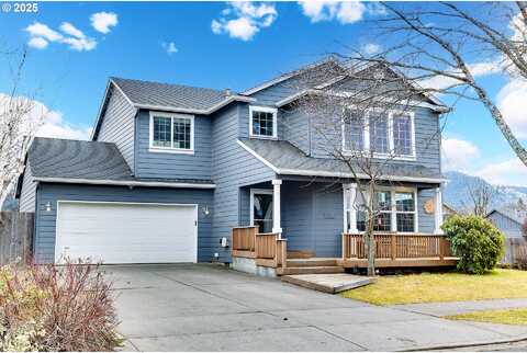 4Th, HOOD RIVER, OR 97031