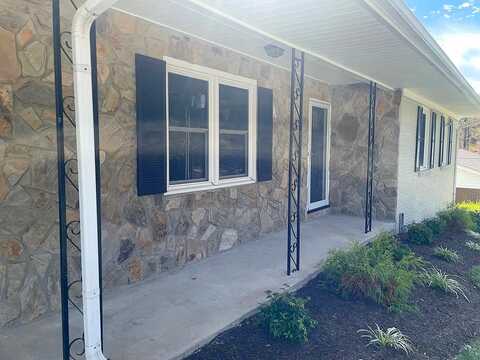 Westmore, DANVILLE, VA 24541
