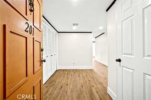 Holly, GLENDALE, CA 91206