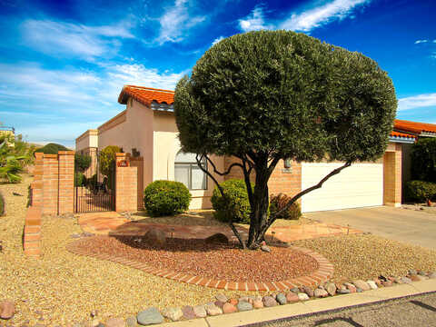 Vuelta Salvatierra, GREEN VALLEY, AZ 85622