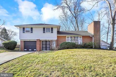 Nancy, YORK, PA 17402