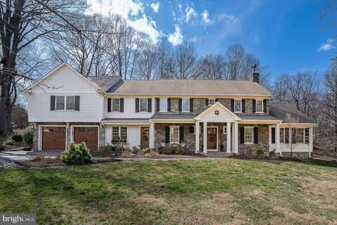 Karen, WAYNE, PA 19087