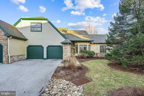 Robynwood, WEST CHESTER, PA 19380