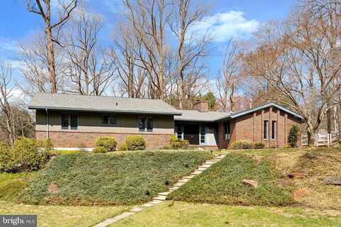 Hunters, CHADDS FORD, PA 19317