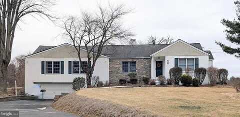 Green, GLEN MILLS, PA 19342