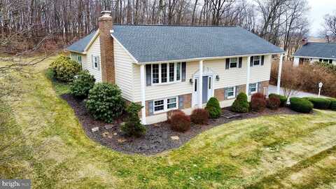 Thomas, DALLASTOWN, PA 17313