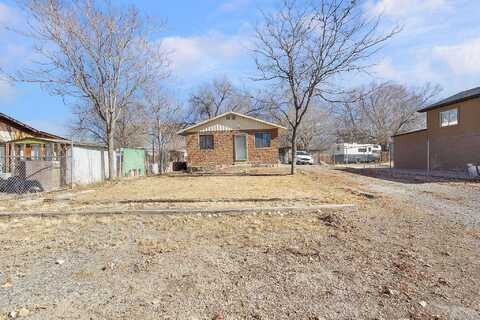 Laura, CLIFTON, CO 81520