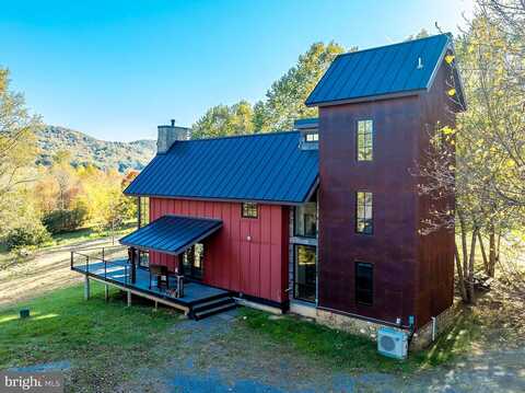 Freeland, DELAPLANE, VA 20144