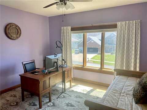 Anric, EAU CLAIRE, WI 54701