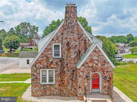 Claremont, TAMAQUA, PA 18252